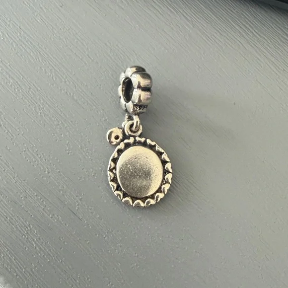 PANDORA Loving Aunt Clear CZ Charm 791277CZ - Picture 3 of 3